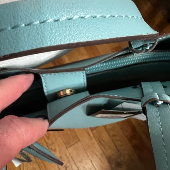 NWT-NANETTE LEPORE Women’s Sachet/Crossbody with Card Case & Scarf - Picture 12 of 16